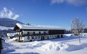 Berghütte Burgweghof Jugendgästehaus